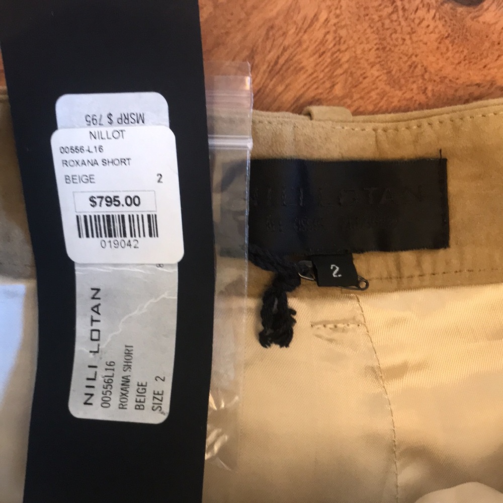 NWT Nili Lotan Suede 100% Lambskin Shorts $795 - Picture 9 of 9